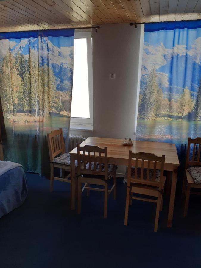Rd Cerncin Bucovice Apartment Екстериор снимка